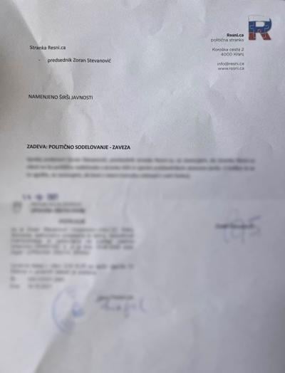 (ČASTNIK) Stevanović na upravni enoti overil novo izjavo, tukaj so podrobnosti