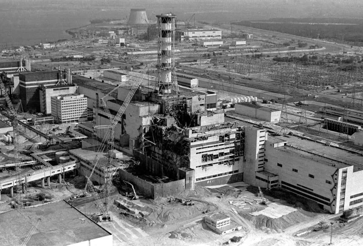 Posledice eksplozije četrtega reaktorja jedrske elektrarne Černobil maja 1986.