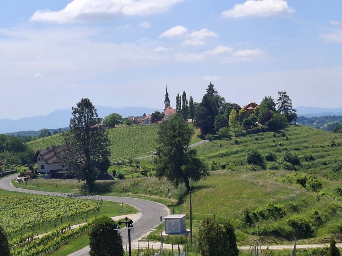 (FOTO) Jeruzalem Slovenija: Od vode do piva po vinorodni deželi