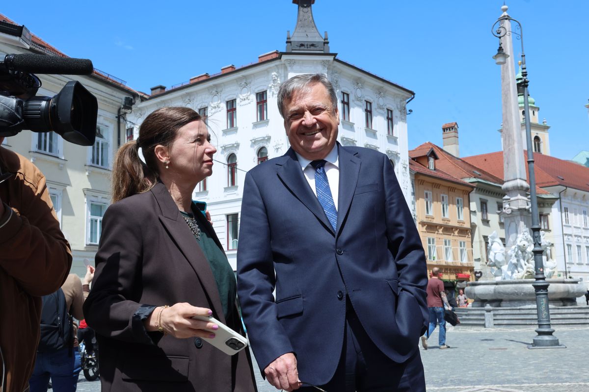 Mestni svet umaknil odlok, o katerem bi Ljubljančani glasovali na referendumu. Janković: "Žal mi je milijona evrov"