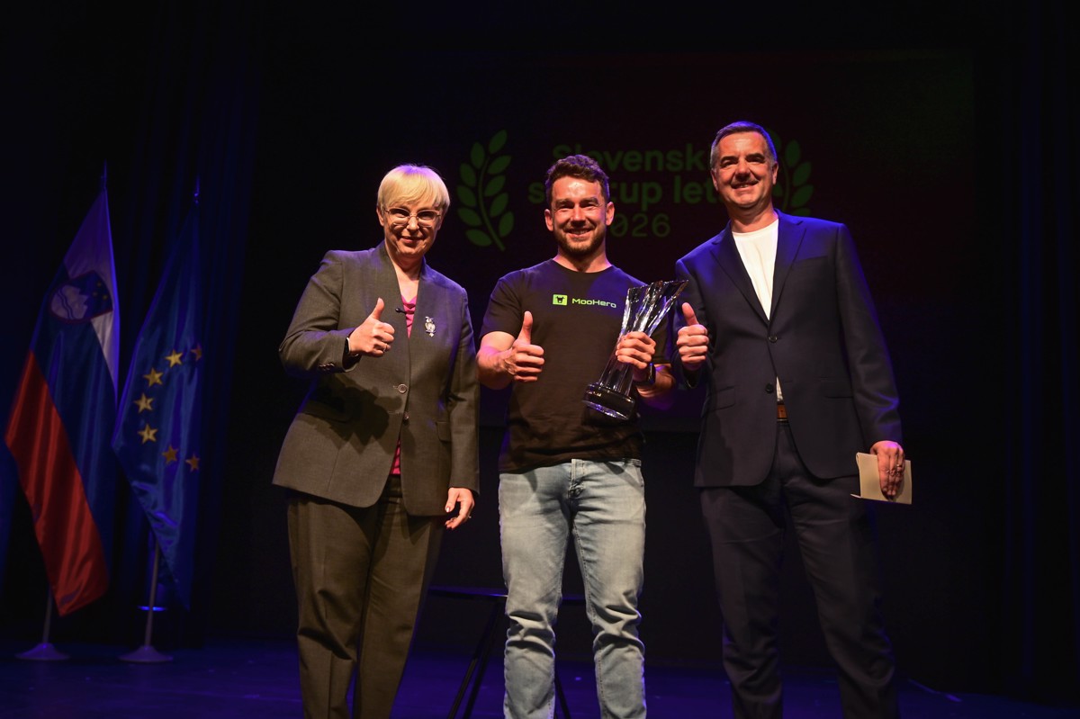 (FOTO) Slovenski startup leta 2026 je postal HeroLabs z rešitvijo MooHero. In kaj ima ta opraviti s kravami?