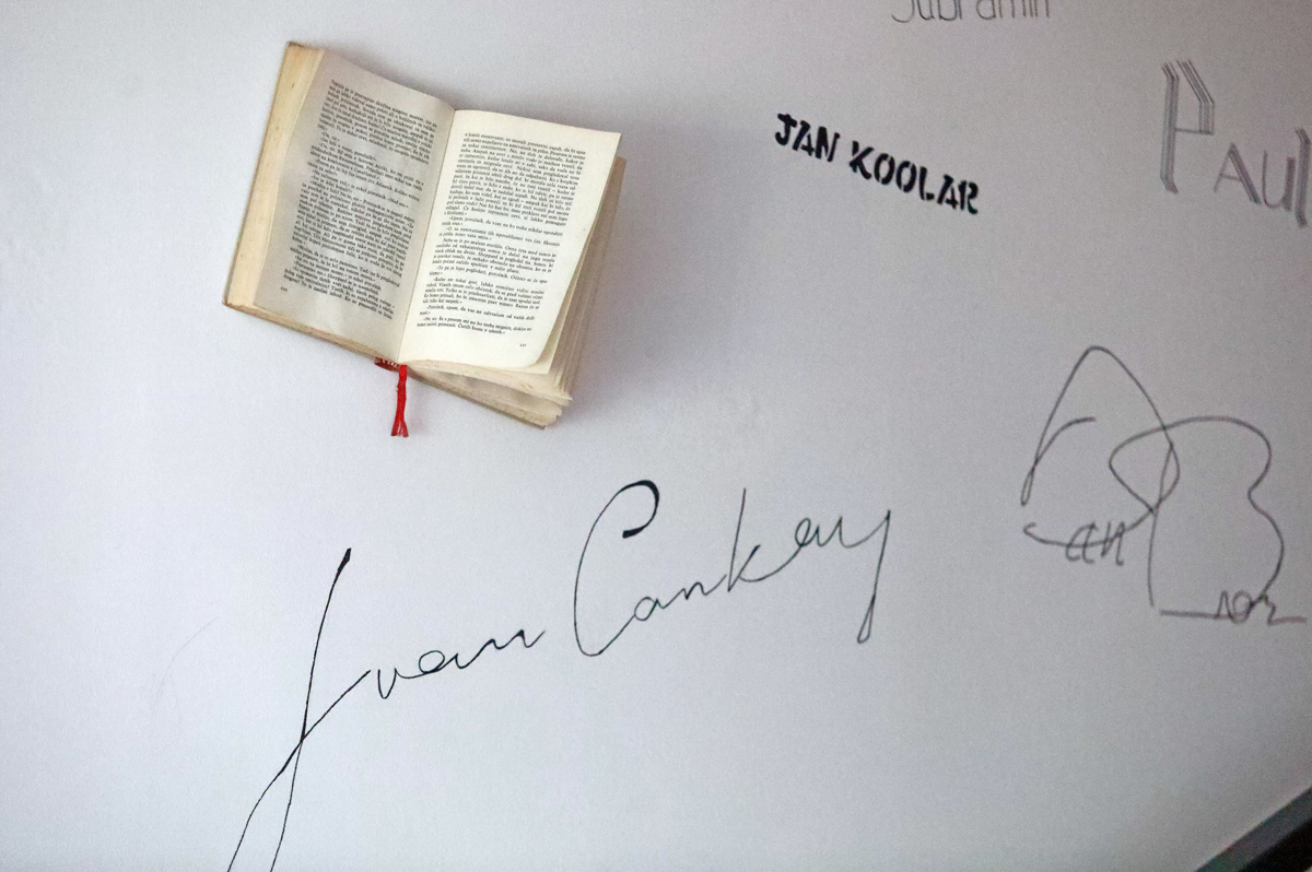 (INTERMEZZO) Kolumna Ane Svetel: Obsedeni z uspehom